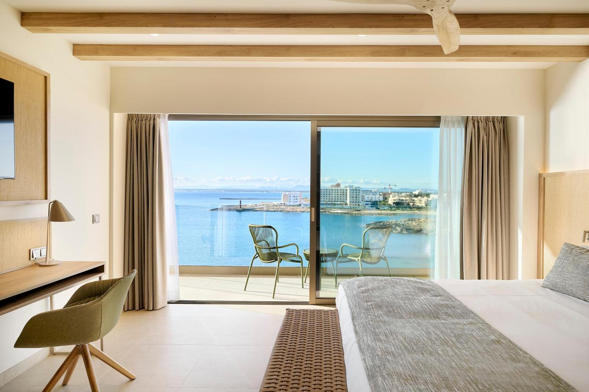 ทีเอชบี ซูร์ มายอร์กา Hotel Colonia de Sant Jordi ภายนอก รูปภาพ