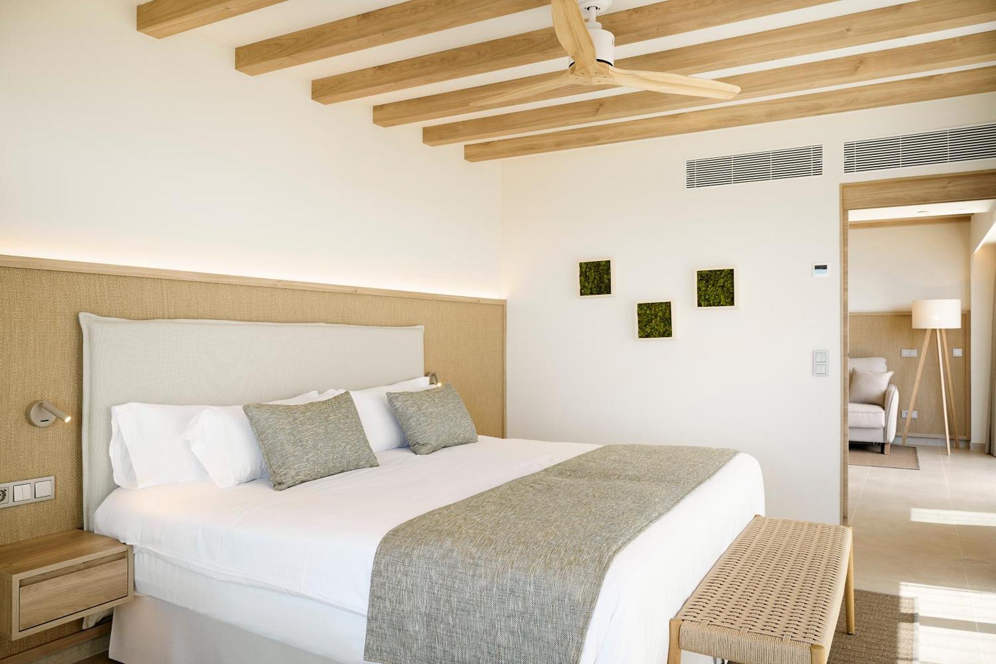 ทีเอชบี ซูร์ มายอร์กา Hotel Colonia de Sant Jordi ภายนอก รูปภาพ